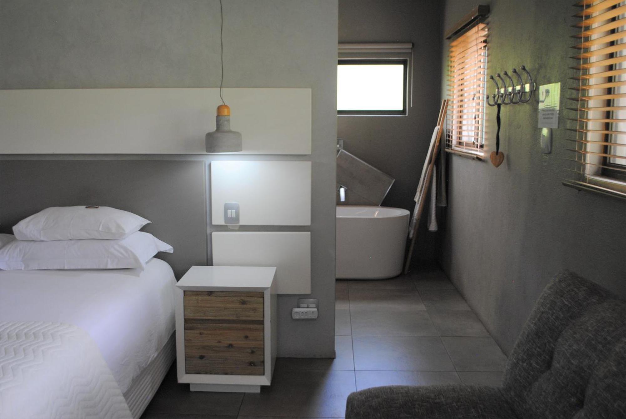 Birds Babble Self Catering Hotell Mbombela Exteriör bild
