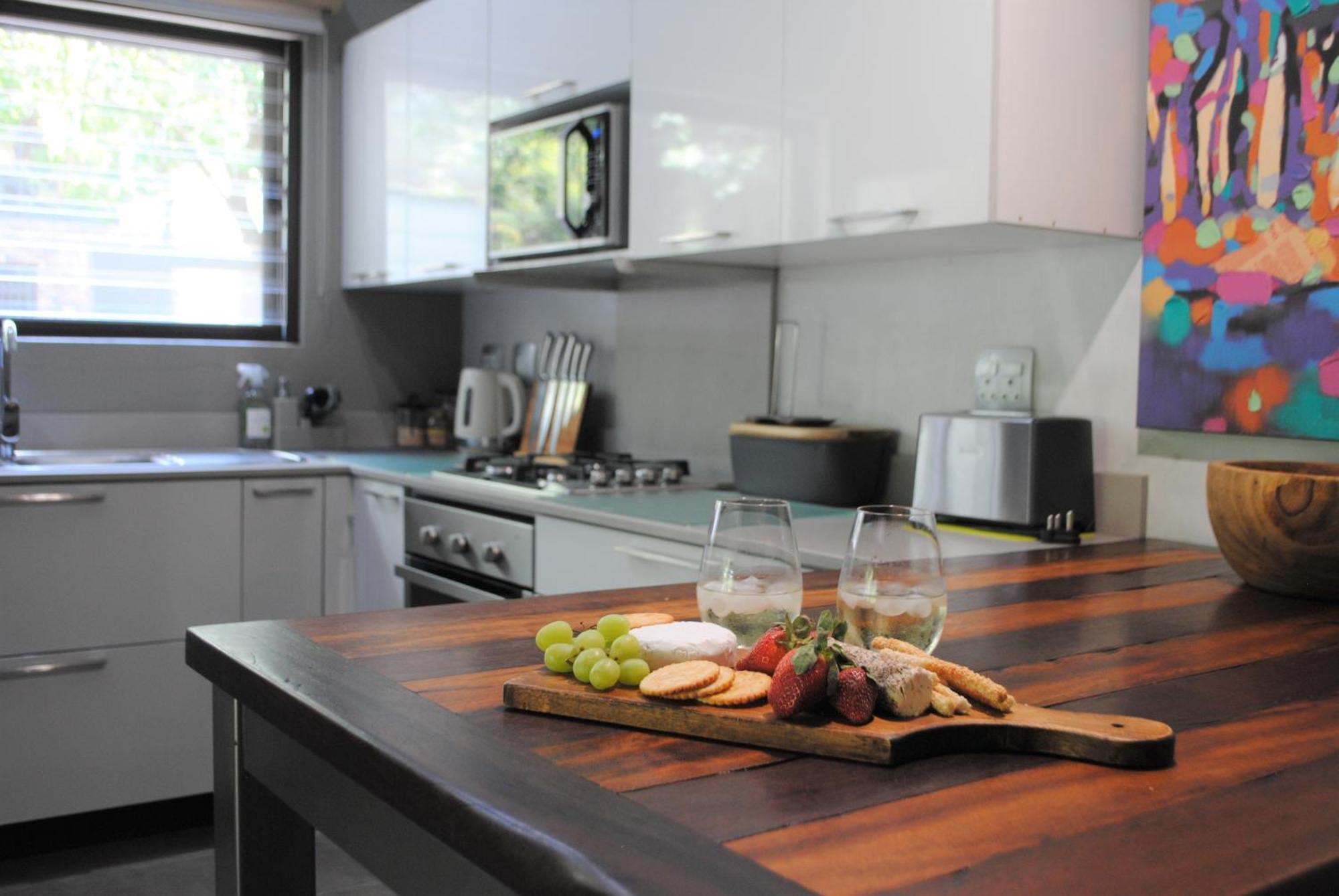 Birds Babble Self Catering Hotell Mbombela Exteriör bild