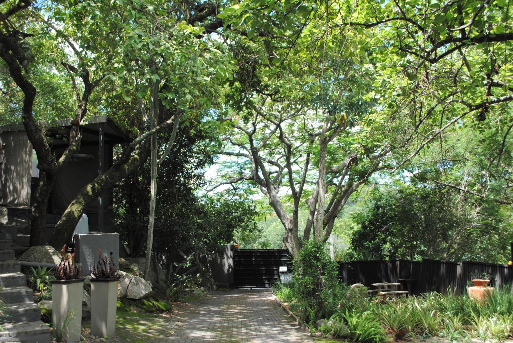 Birds Babble Self Catering Hotell Mbombela Exteriör bild